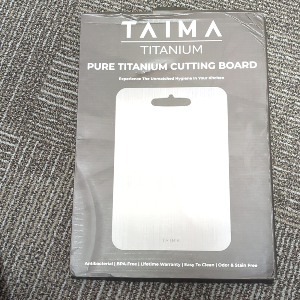 Taima Titanium Cutting Board